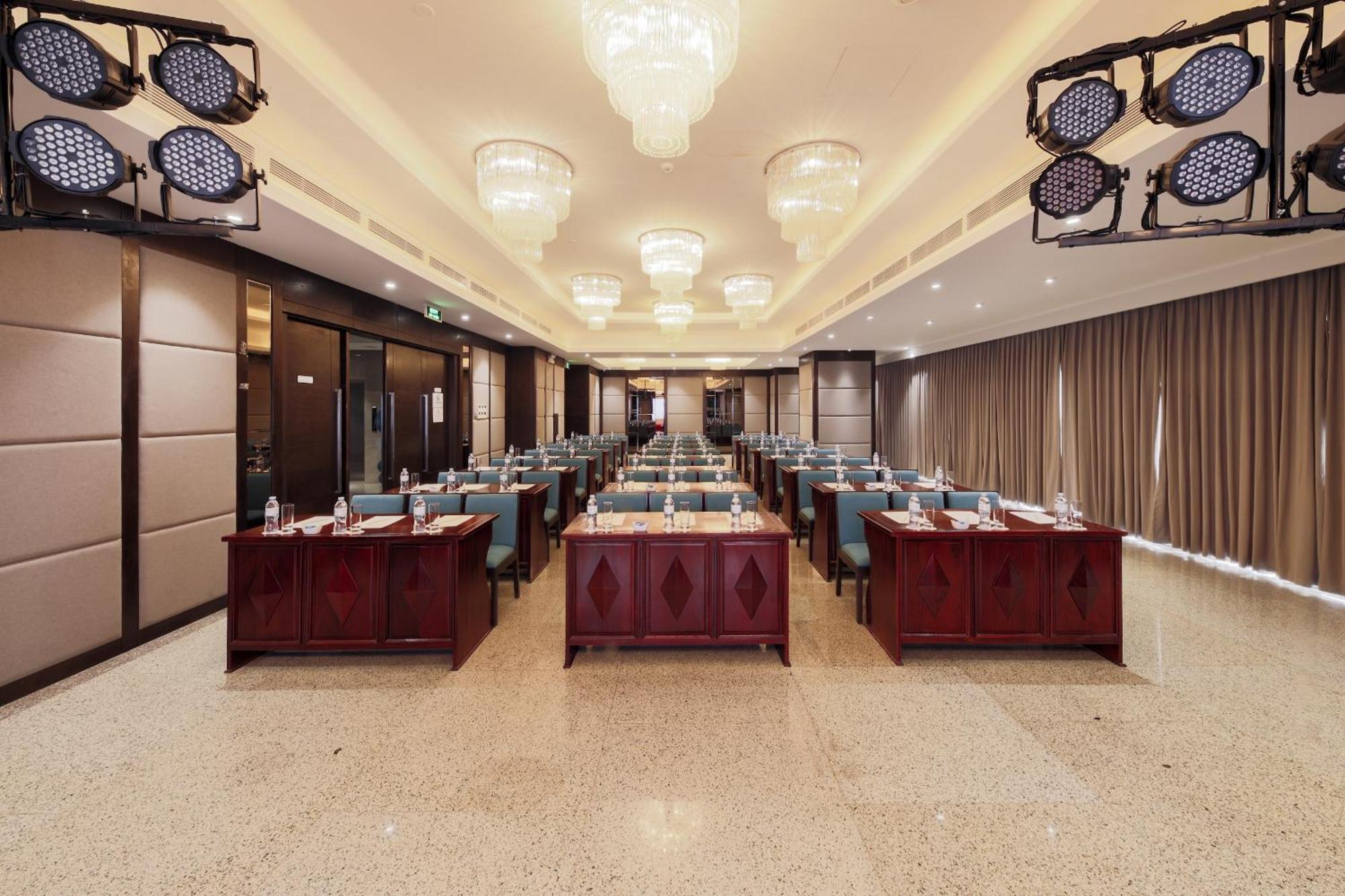 Green Beach Hotel Nha Trang Exterior foto
