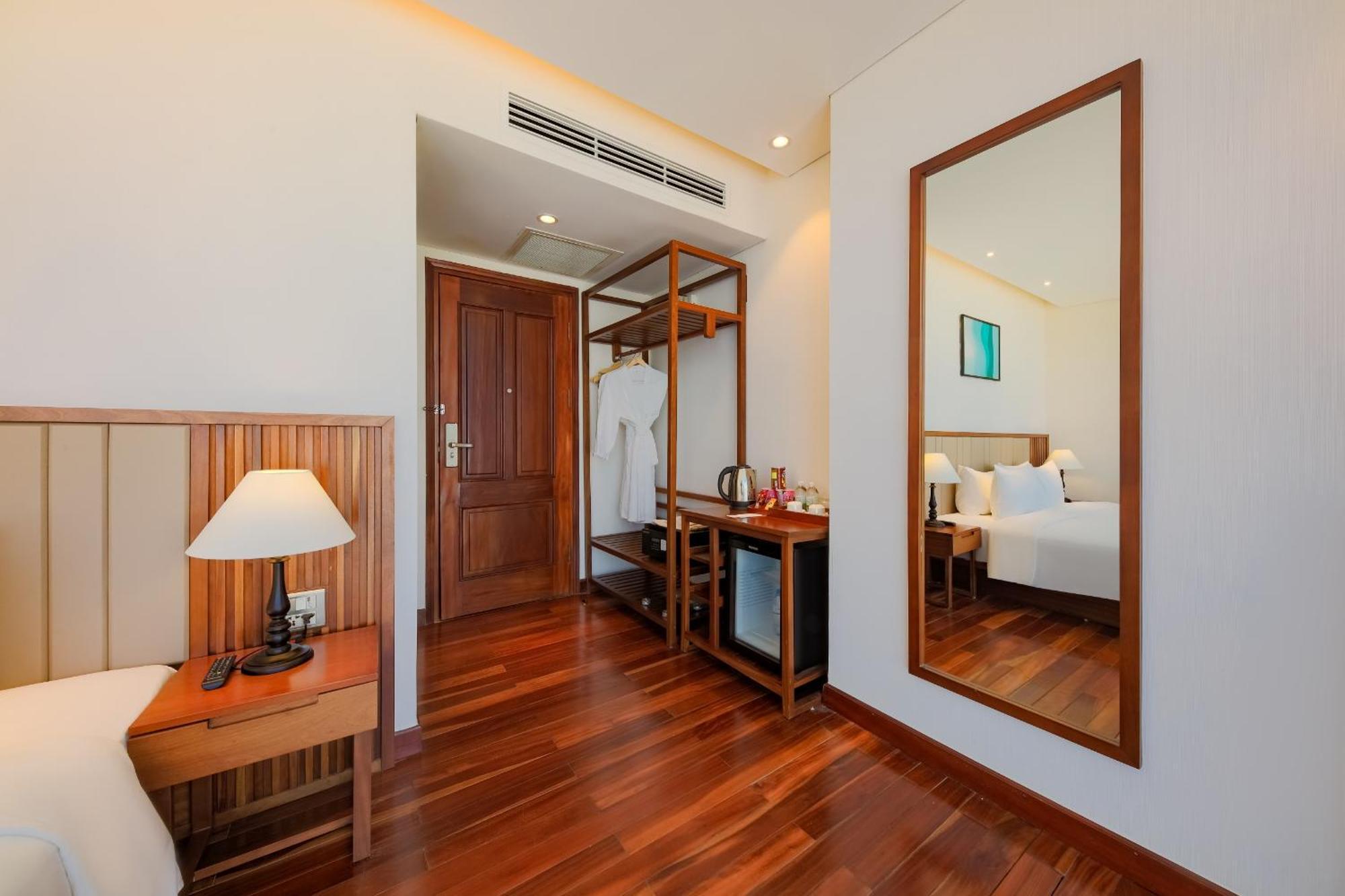 Green Beach Hotel Nha Trang Exterior foto